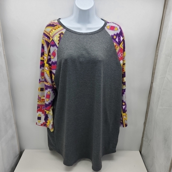 LuLaRoe Randy Style Baseball Tee Shirt Printed Sleeves Women's 2XL - Picture 7 of 7